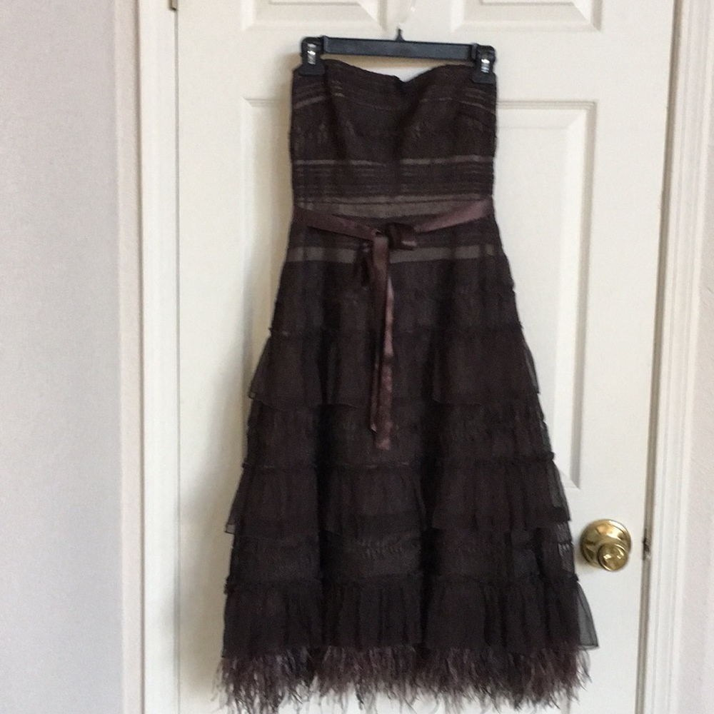 BCBGMAXAZRIA brown silk lace strapless dress